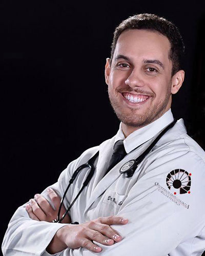 Dr-Rafael-de-Castro-CRM-220815-Otorrinolaringologista